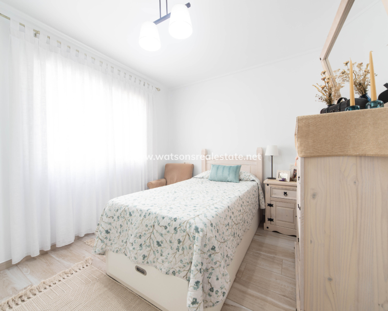 Resale - Fristaende Villa - Urb. La Marina