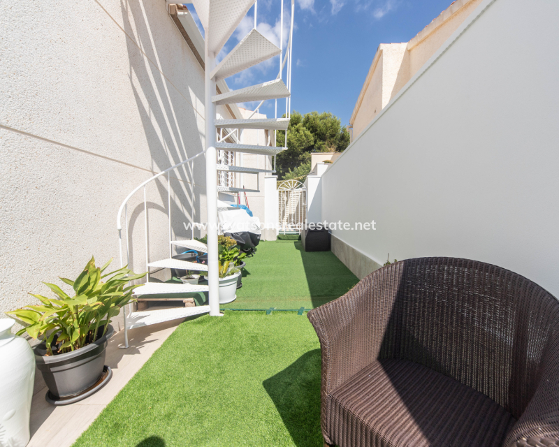 Resale - Fristaende Villa - Urb. La Marina