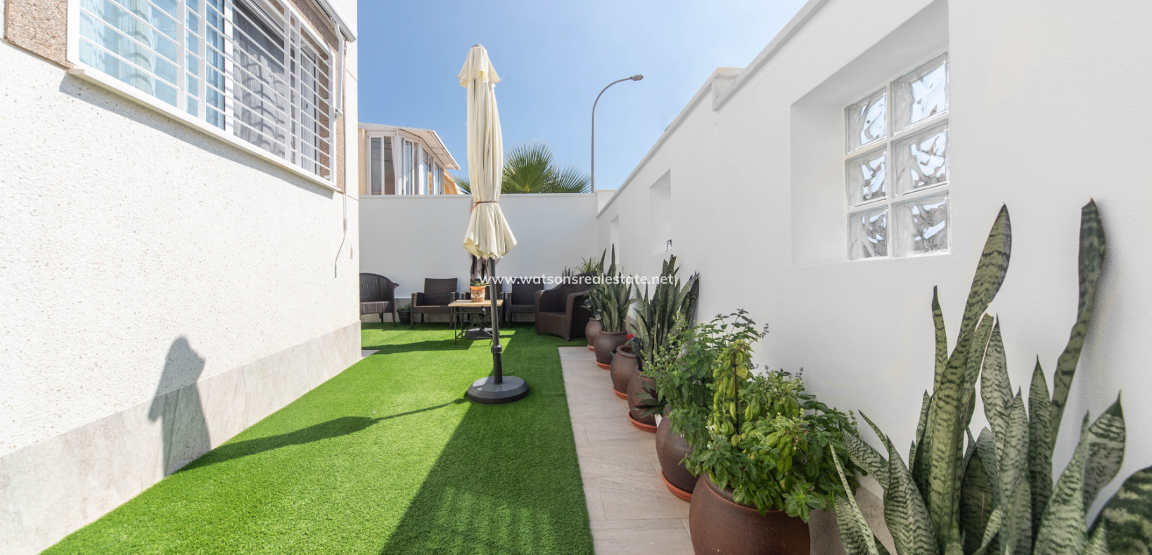 Resale - Fristaende Villa - Urb. La Marina