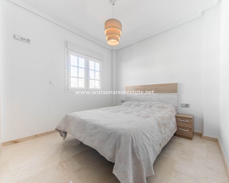 Resale - Fristaende Villa - Urb. La Marina