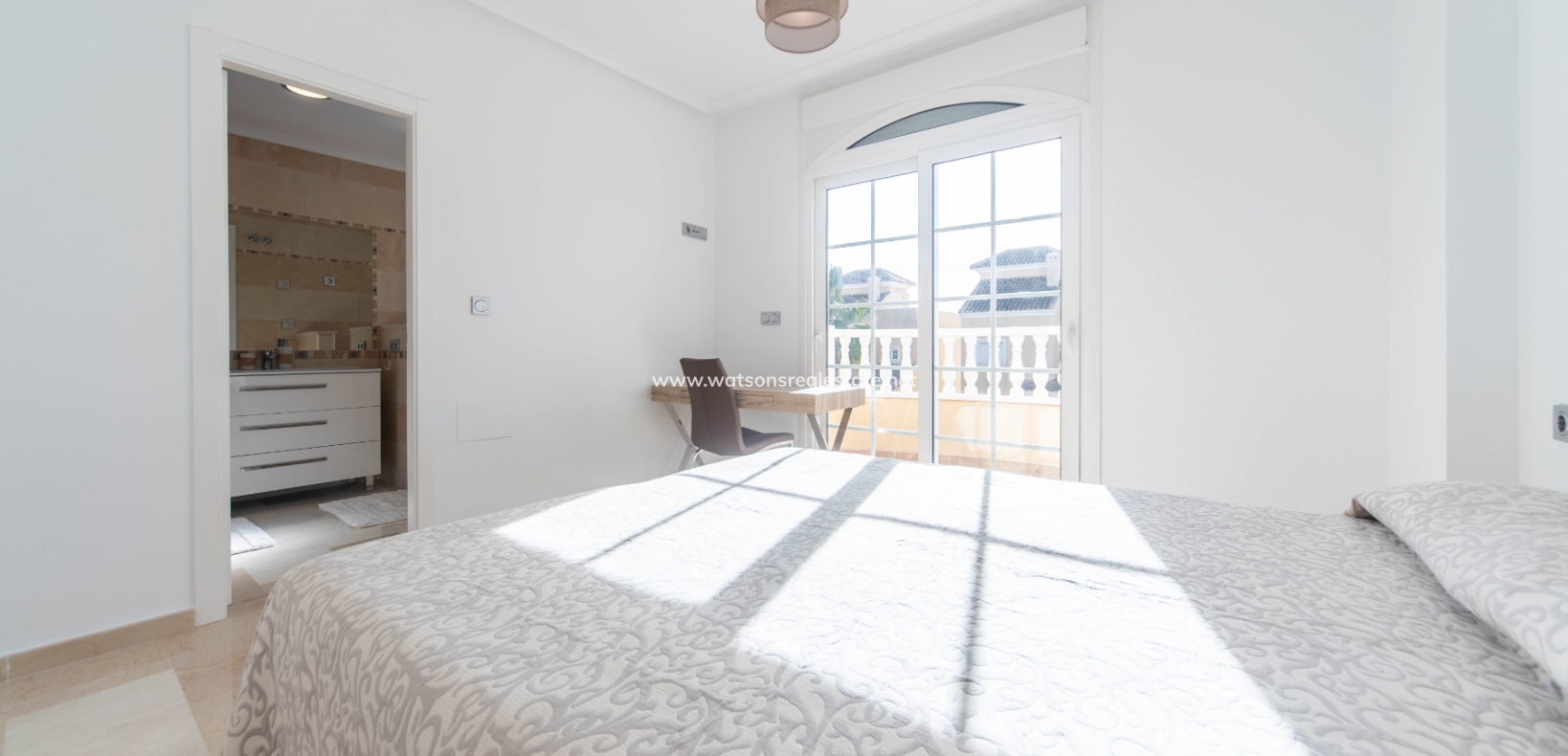Resale - Fristaende Villa - Urb. La Marina