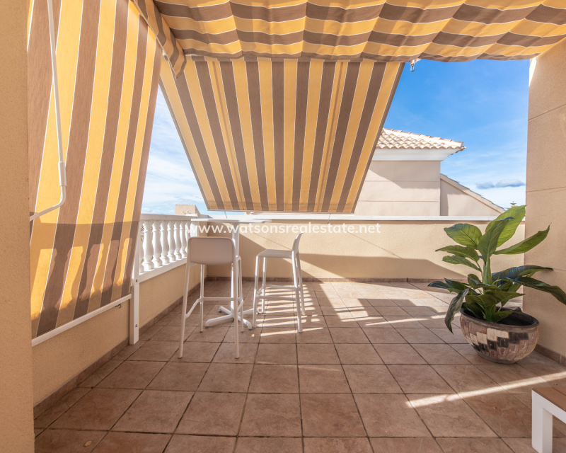 Resale - Fristaende Villa - Urb. La Marina