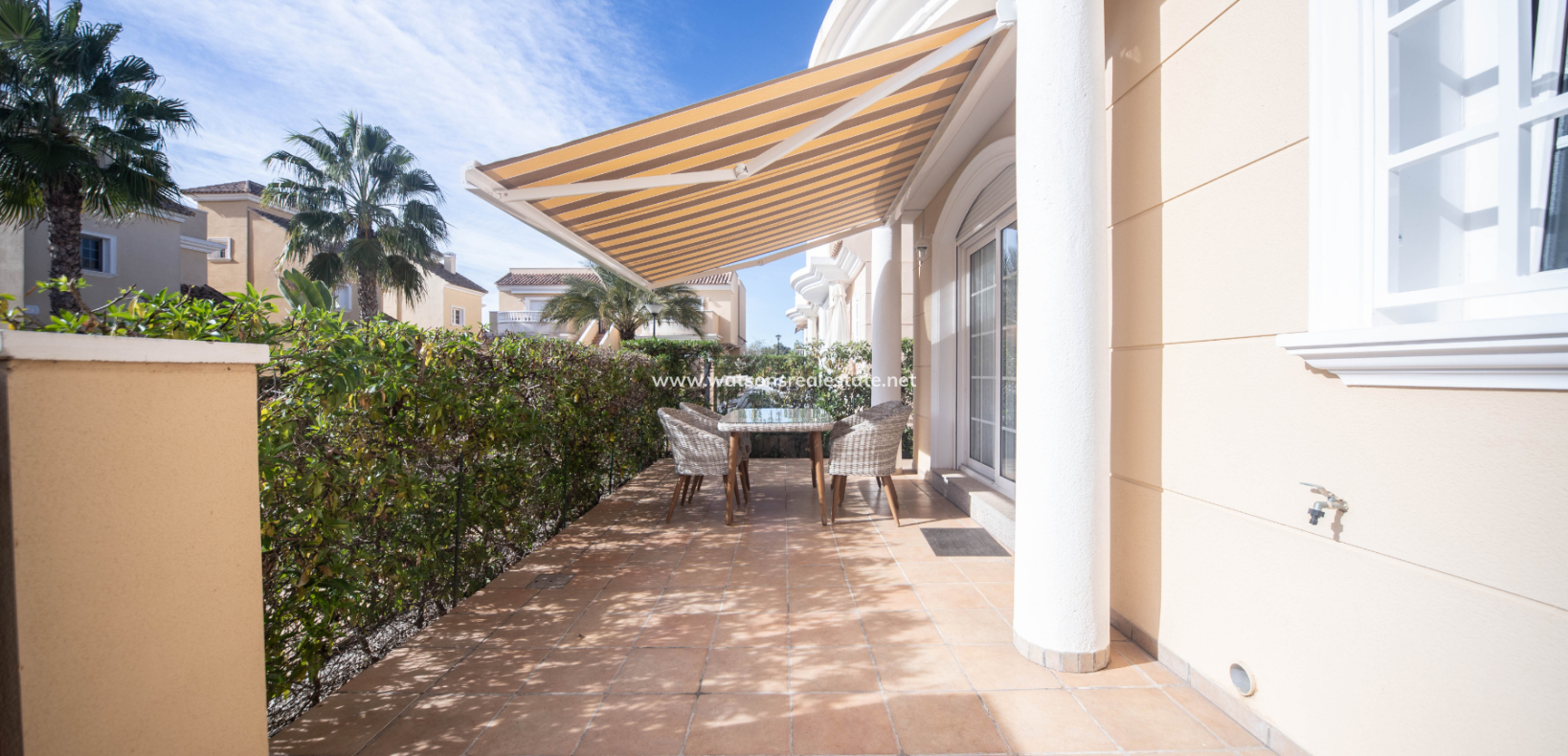 Resale - Fristaende Villa - Urb. La Marina