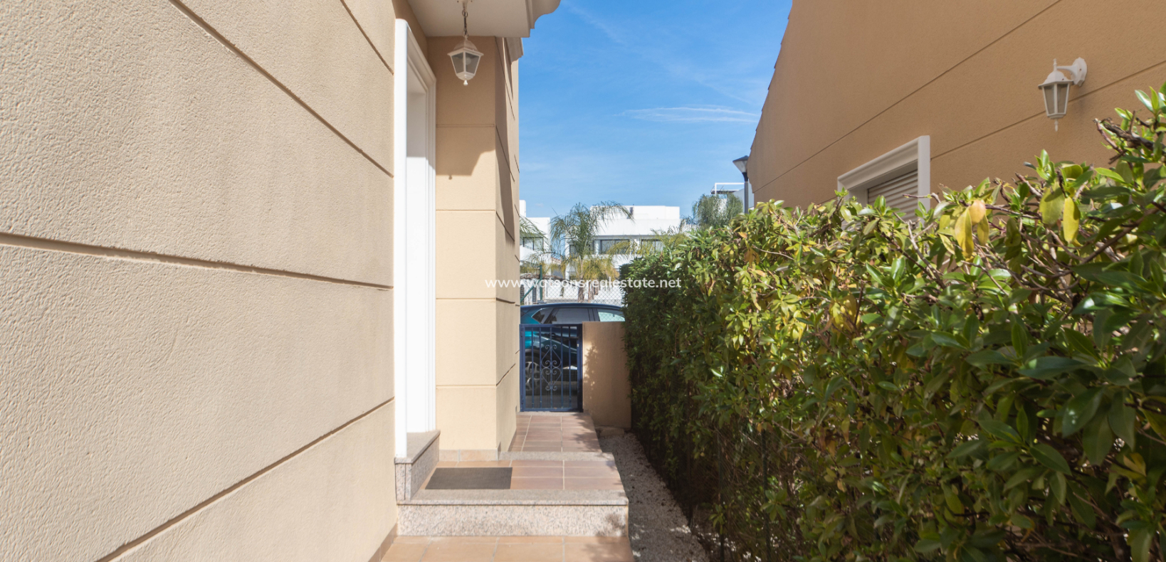 Resale - Fristaende Villa - Urb. La Marina