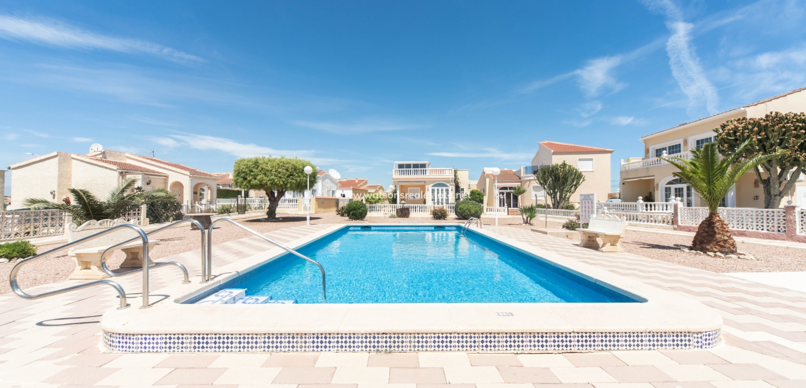 Resale - Fristaende Villa - Urb. La Marina