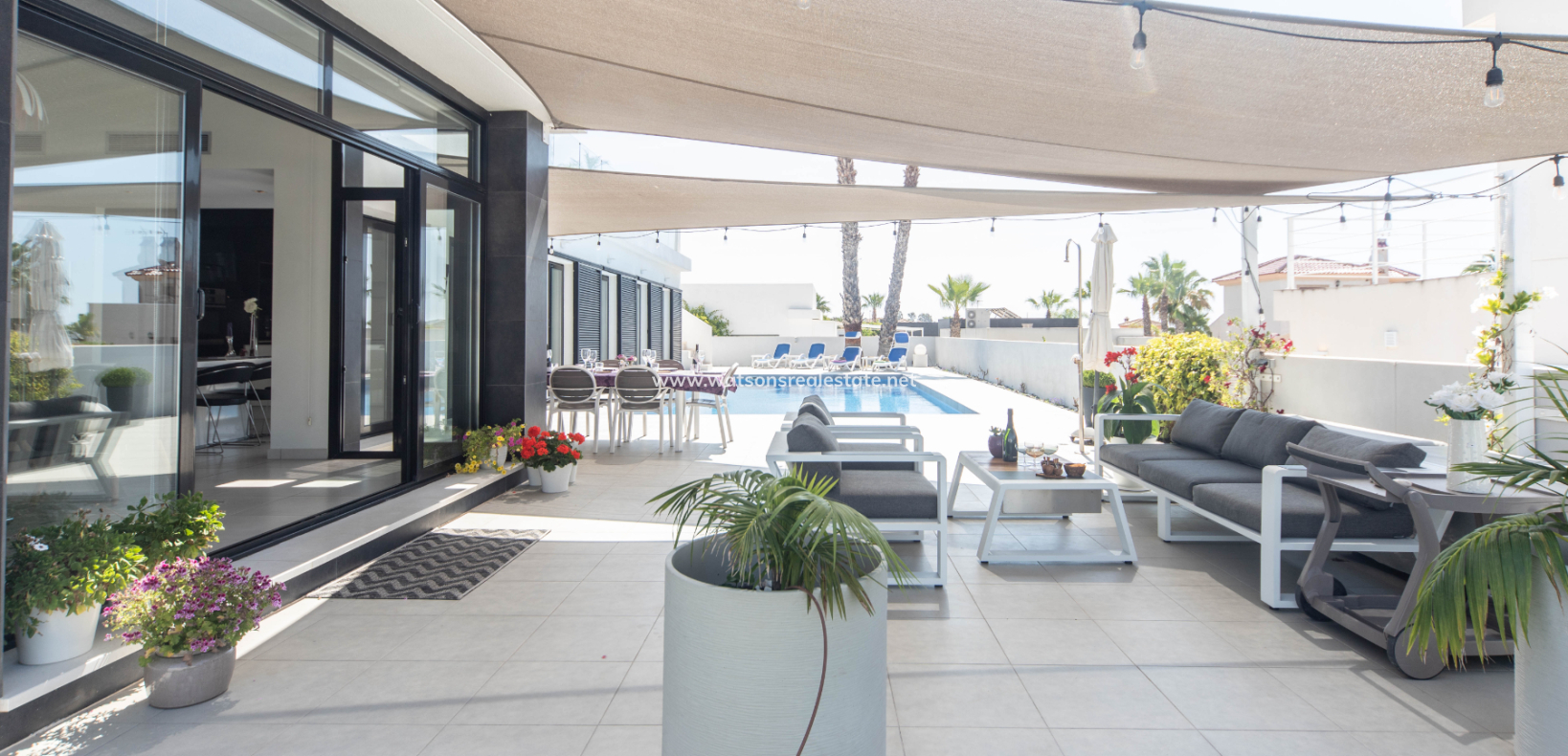 Resale - Fristaende Villa - Urb. La Marina