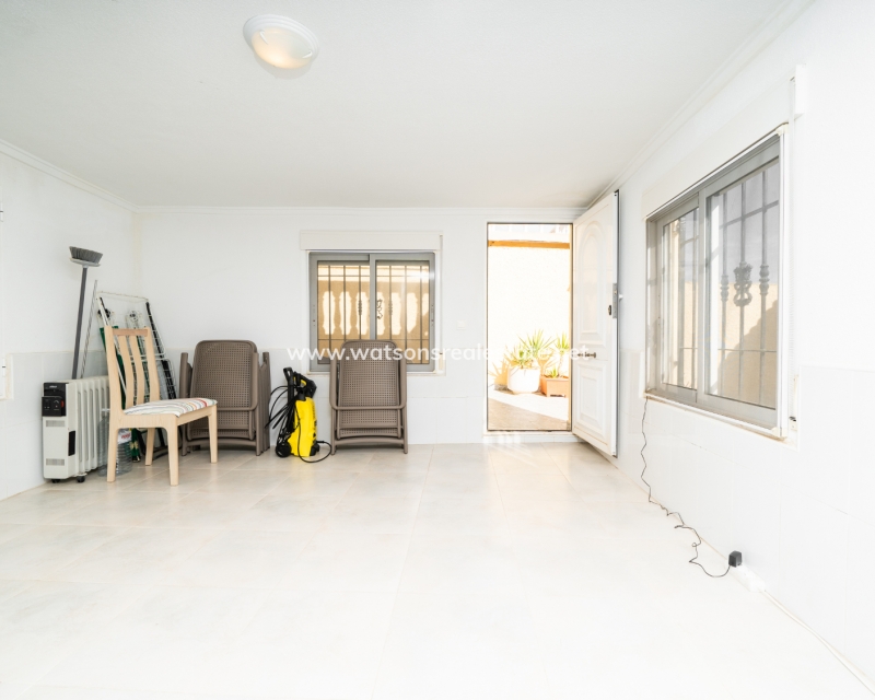 Resale - Fristaende Villa - Urb. La Marina