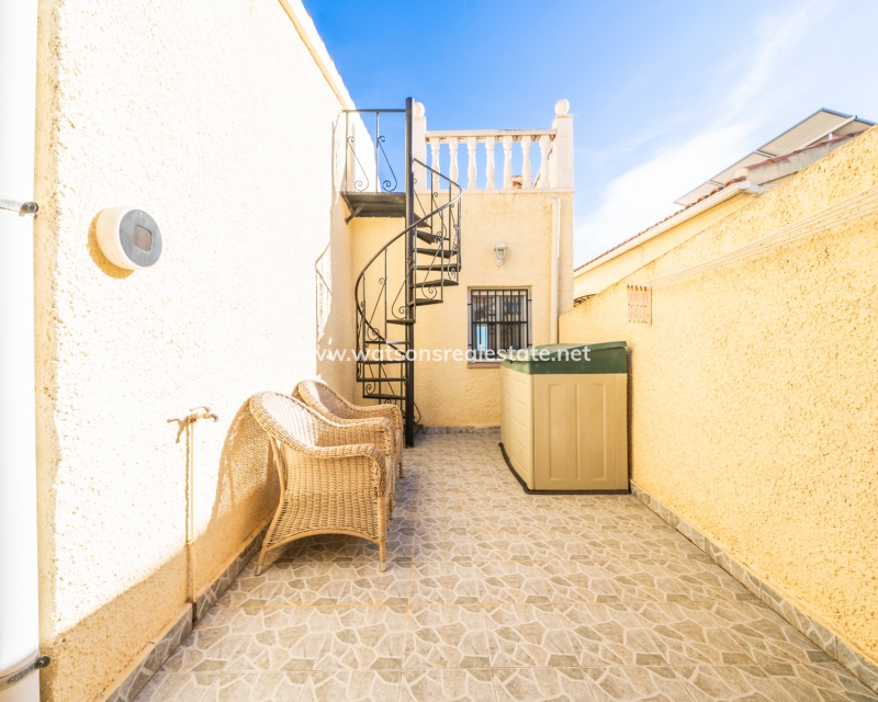 Resale - Fristaende Villa - Urb. La Marina