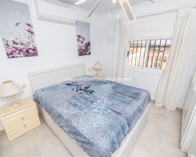 Resale - Fristaende Villa - Urb. La Marina