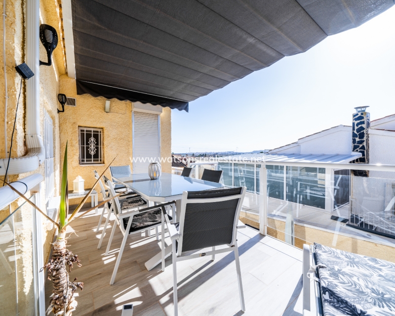 Resale - Fristaende Villa - Urb. La Marina