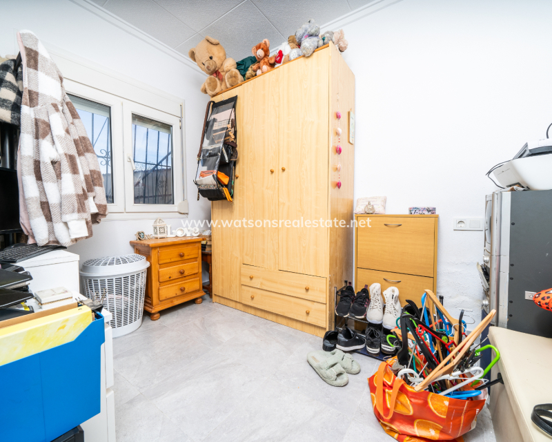 Resale - Fristaende Villa - Urb. La Marina