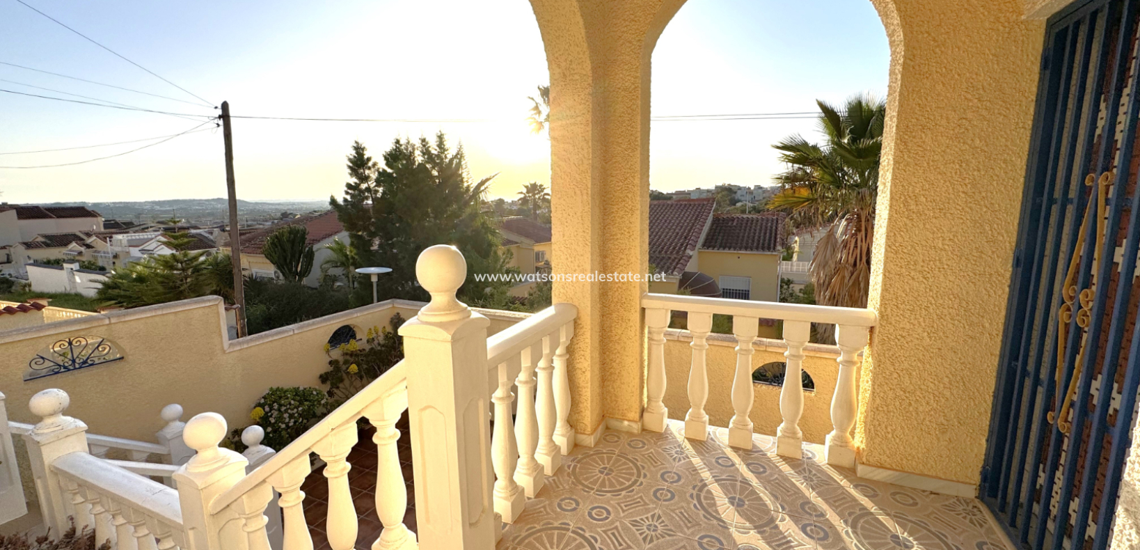 Resale - Fristaende Villa - Urb. La Marina