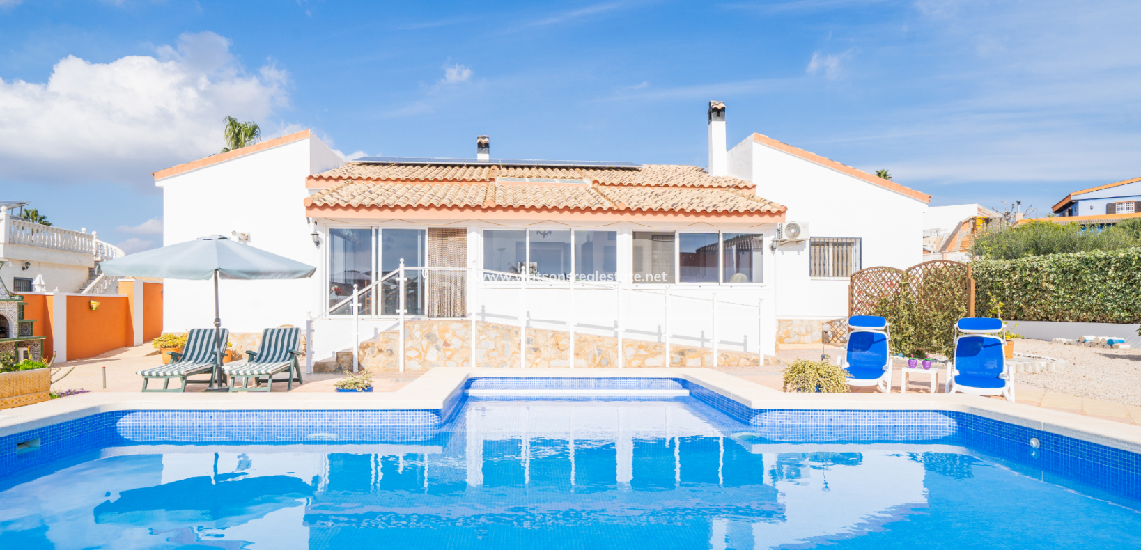 Resale - Fristaende Villa - Urb. La Marina
