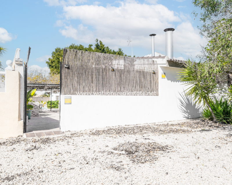 Resale - Fristaende Villa - Urb. La Marina