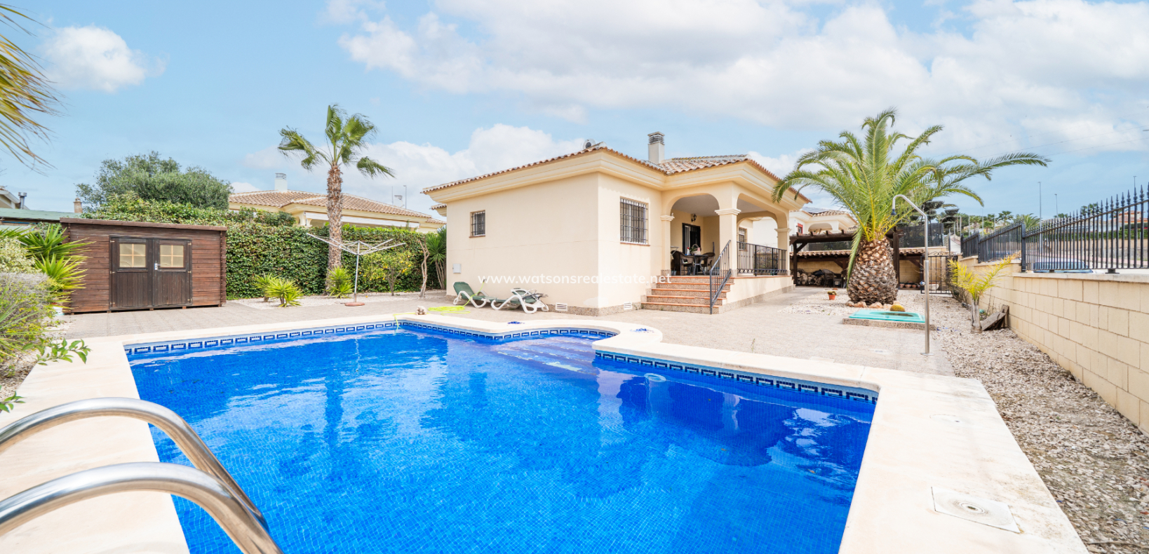 Resale - Fristaende Villa - Urb. La Marina