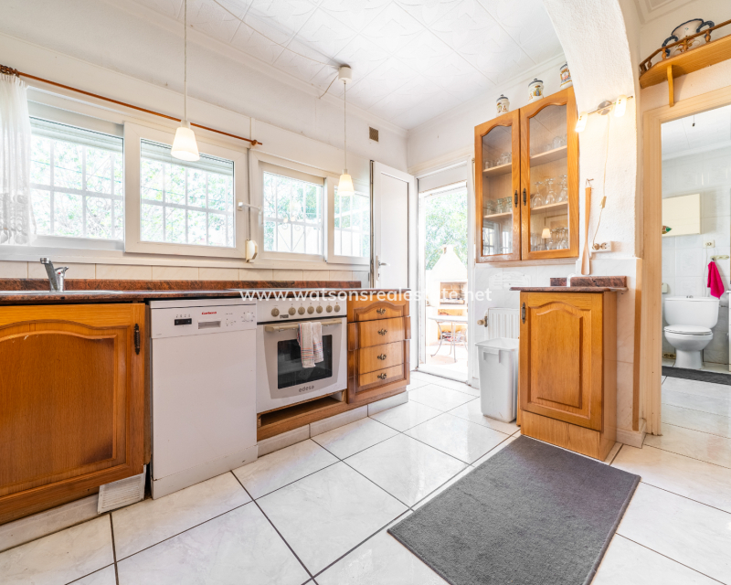 Resale - Fristaende Villa - Urb. La Marina