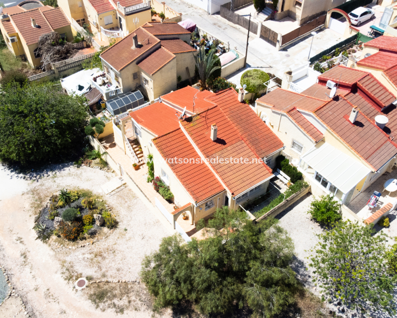 Resale - Fristaende Villa - Urb. La Marina