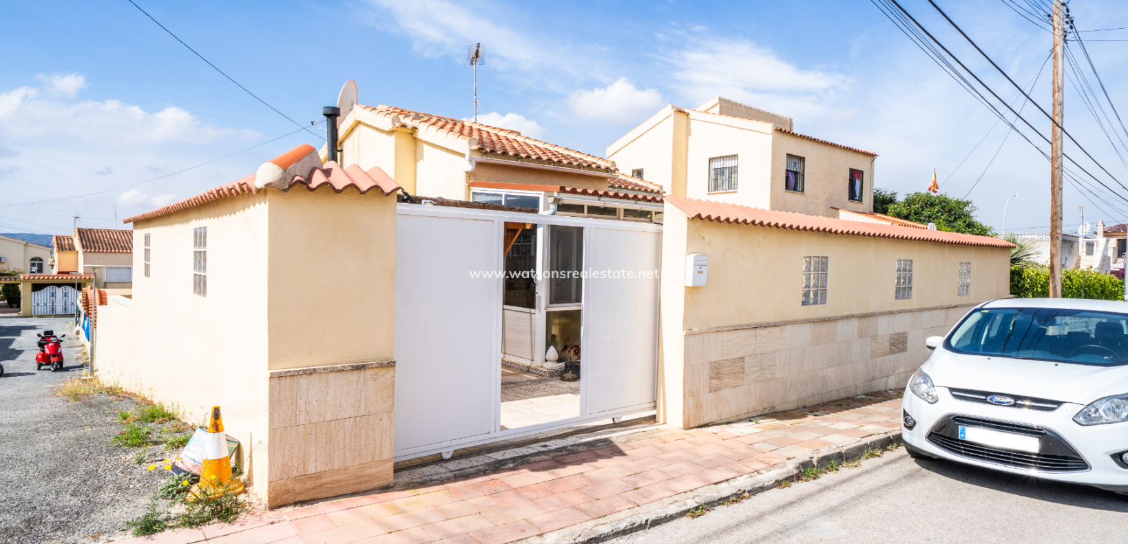 Resale - Fristaende Villa - Urb. La Marina