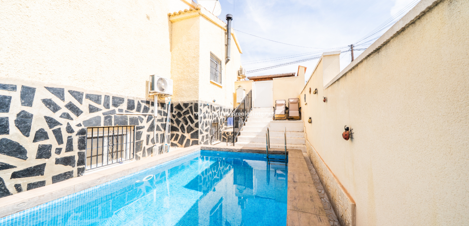 Resale - Fristaende Villa - Urb. La Marina