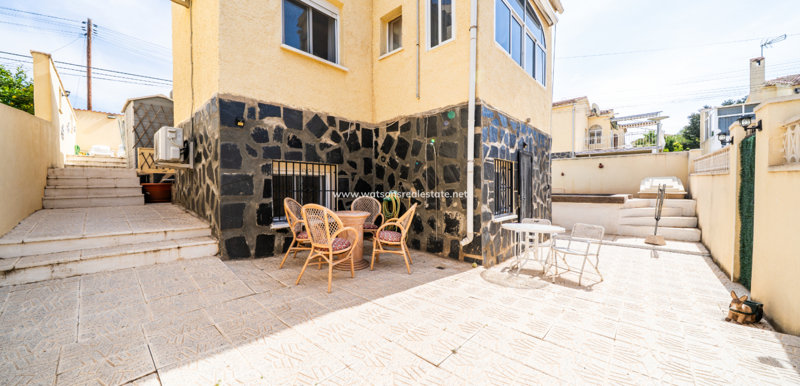 Resale - Fristaende Villa - Urb. La Marina