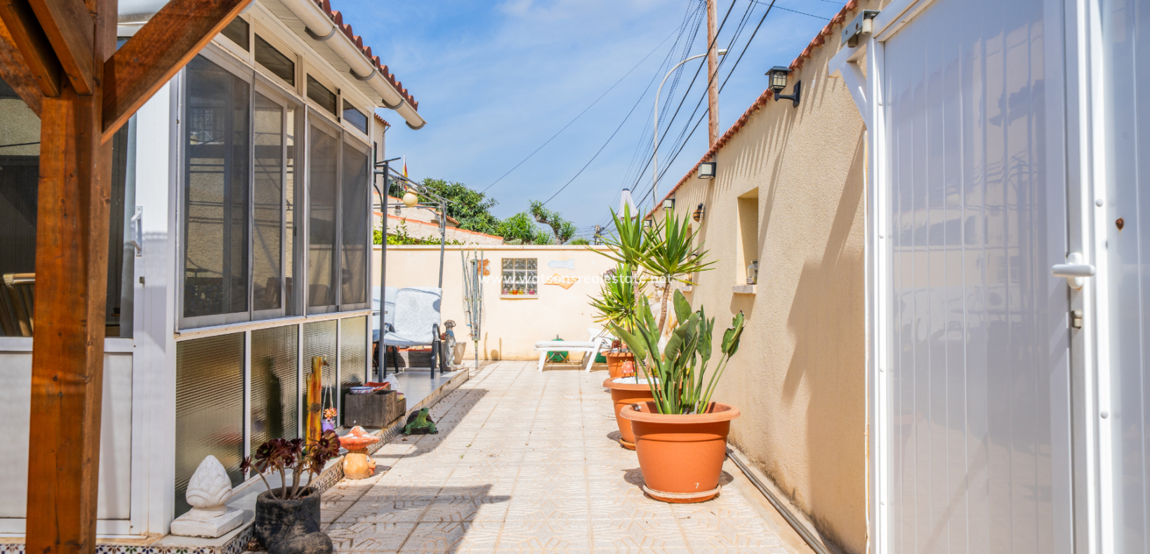 Resale - Fristaende Villa - Urb. La Marina