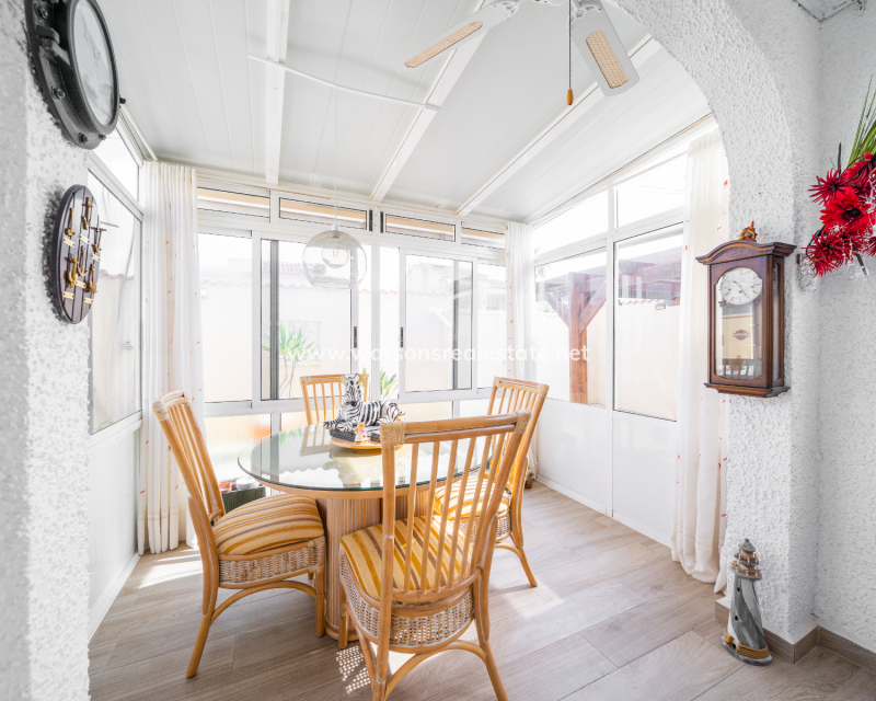 Resale - Fristaende Villa - Urb. La Marina