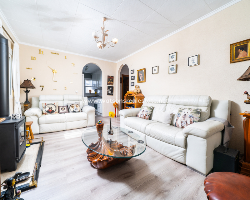 Resale - Fristaende Villa - Urb. La Marina