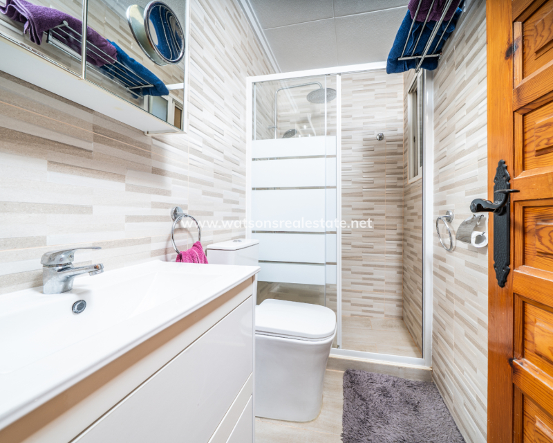 Resale - Fristaende Villa - Urb. La Marina