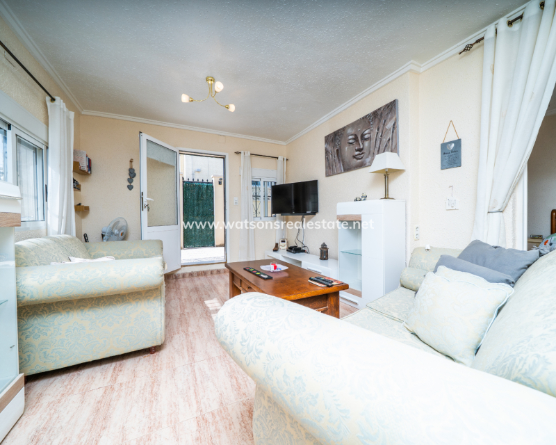 Resale - Fristaende Villa - Urb. La Marina