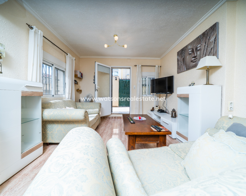 Resale - Fristaende Villa - Urb. La Marina