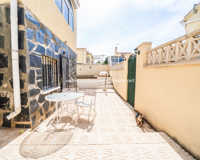 Resale - Fristaende Villa - Urb. La Marina