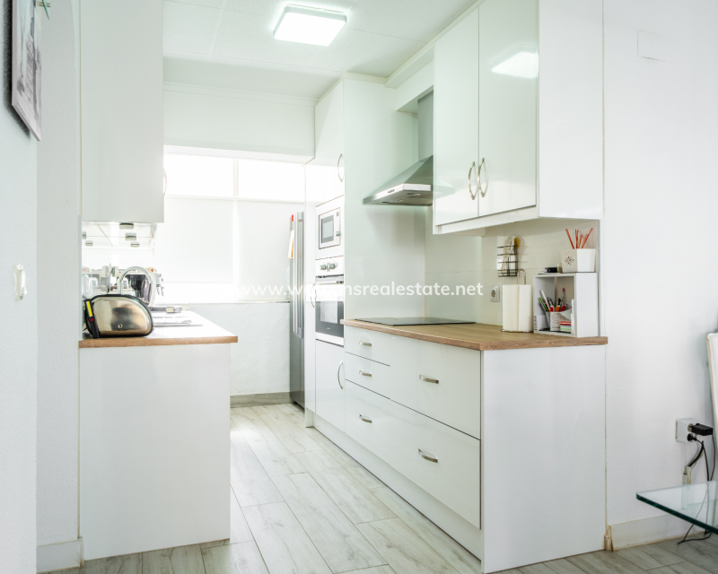Resale - Fristaende Villa - Urb. La Marina