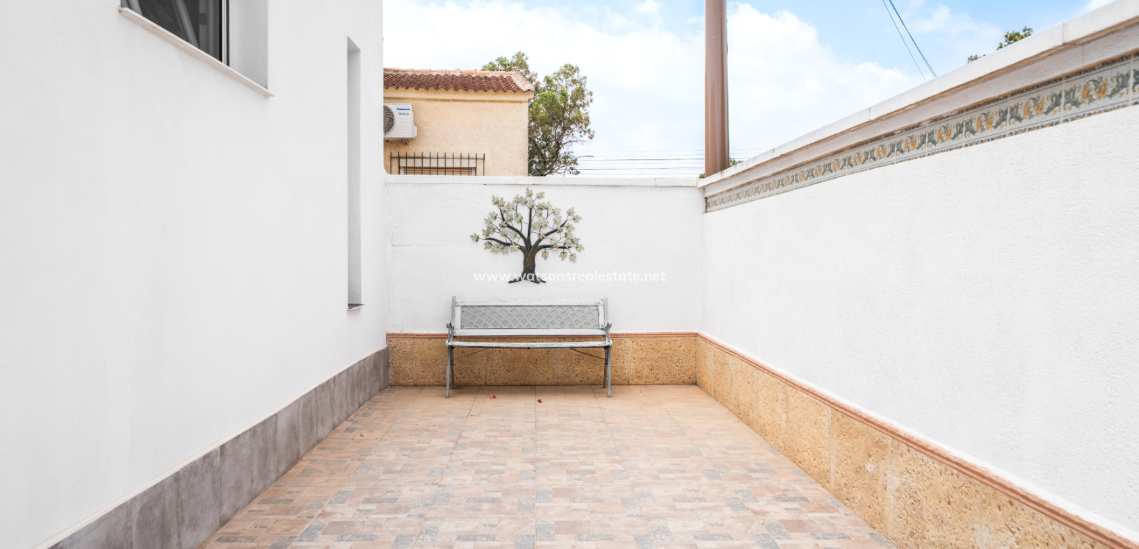 Resale - Fristaende Villa - Urb. La Marina