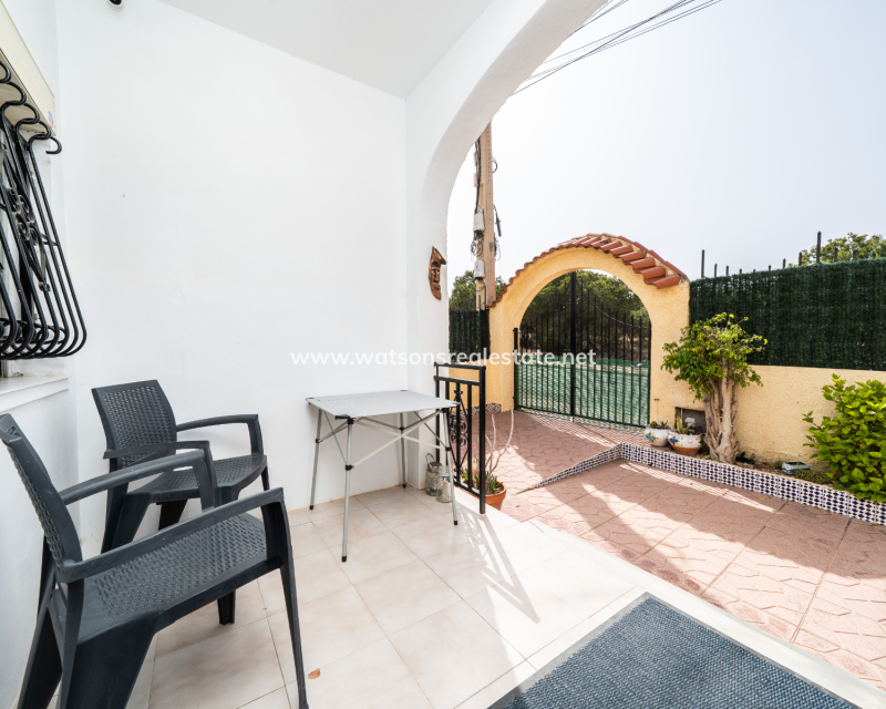 Resale - Fristaende Villa - Urb. La Marina