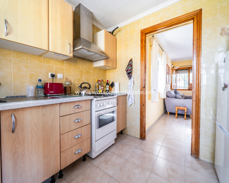 Resale - Fristaende Villa - Urb. La Marina