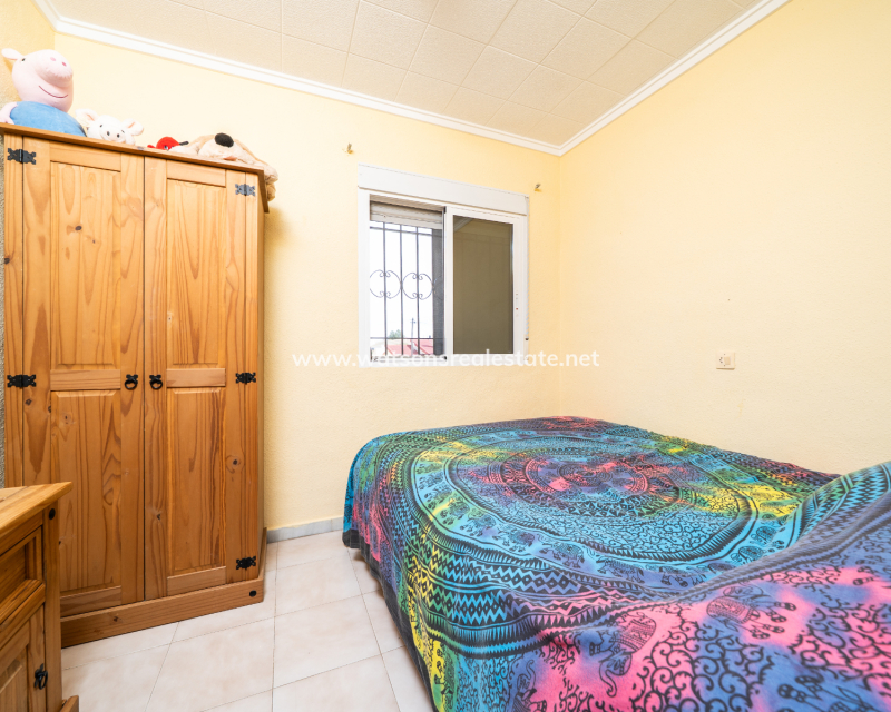 Resale - Fristaende Villa - Urb. La Marina
