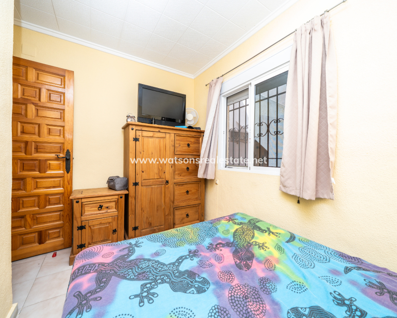 Resale - Fristaende Villa - Urb. La Marina