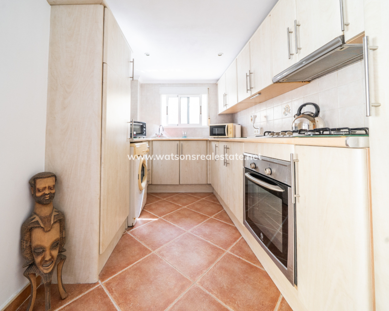 Resale - Fristaende Villa - Urb. La Marina