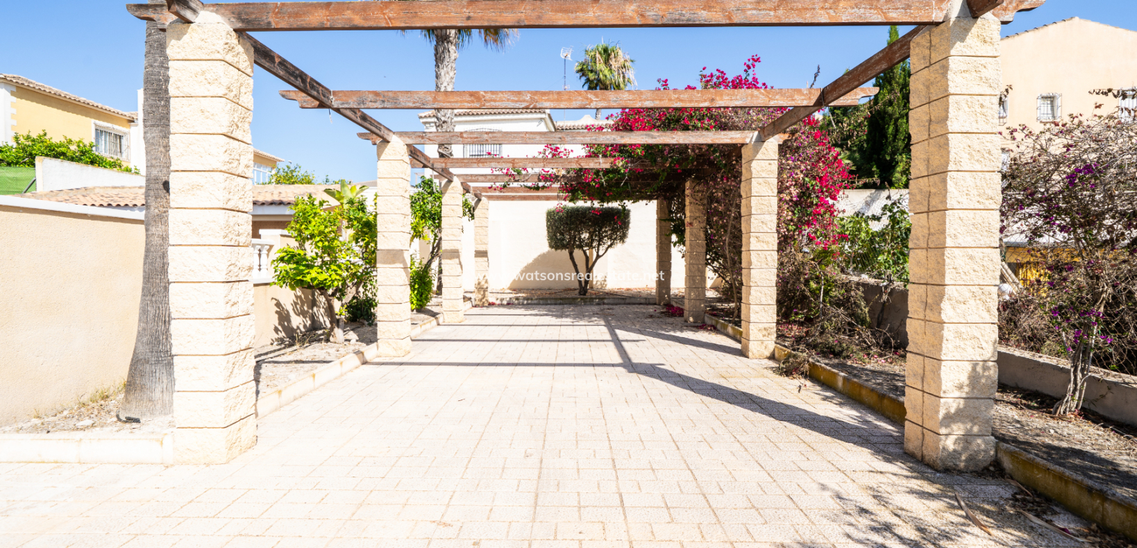 Resale - Fristaende Villa - Urb. La Marina