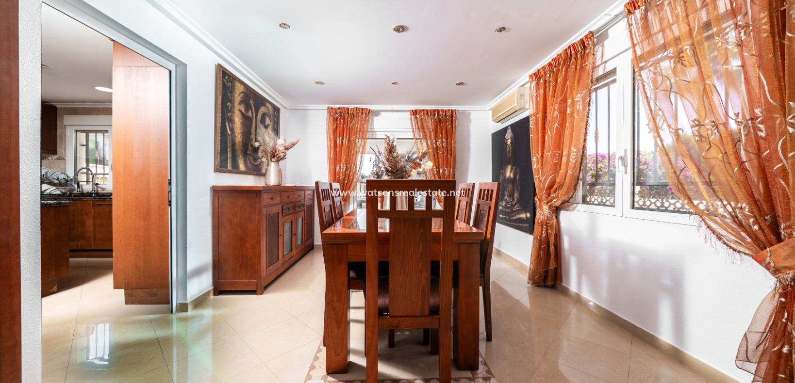Resale - Fristaende Villa - Urb. La Marina