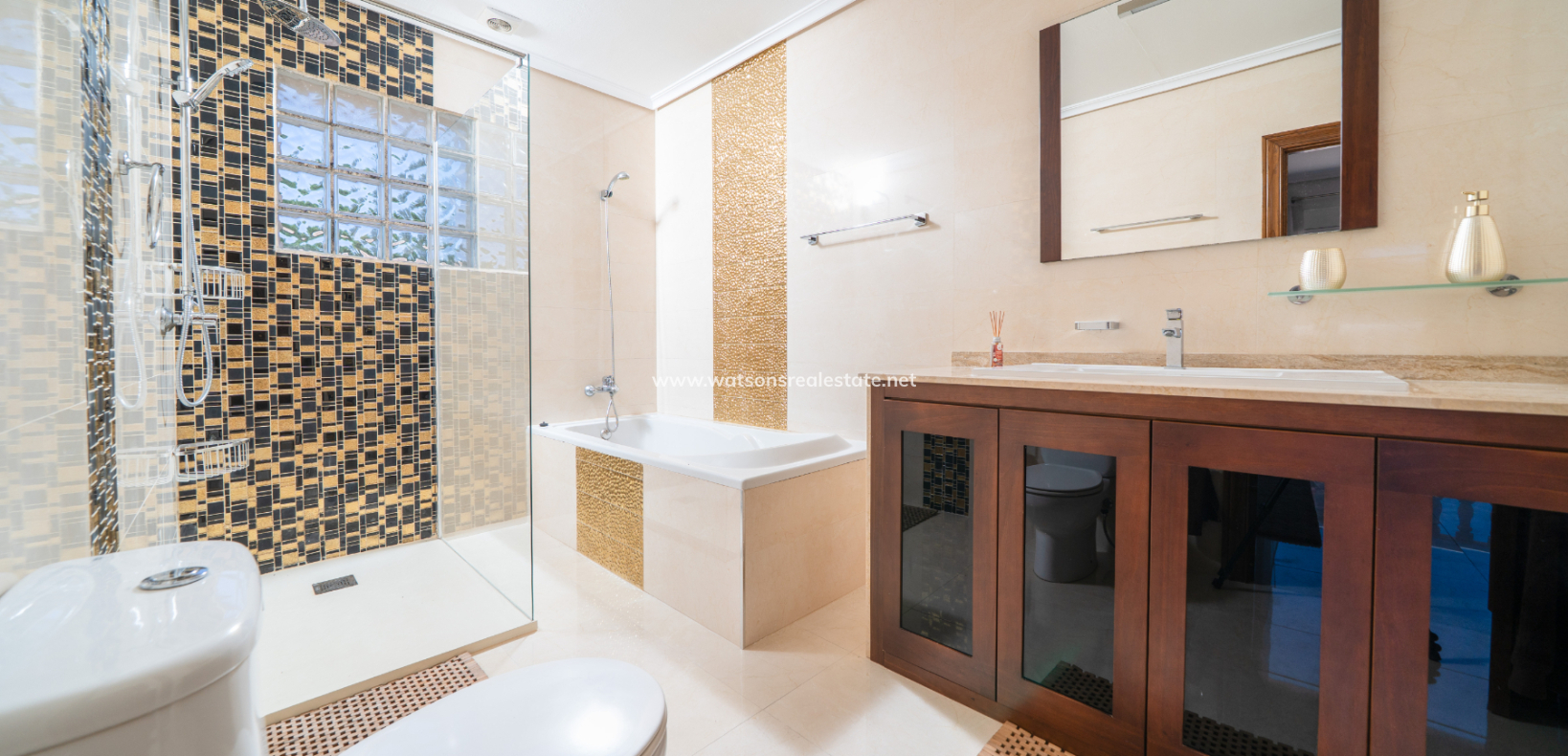 Resale - Fristaende Villa - Urb. La Marina