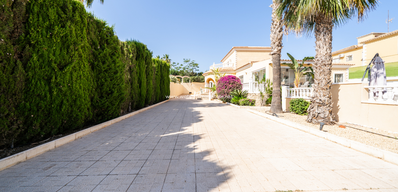 Resale - Fristaende Villa - Urb. La Marina