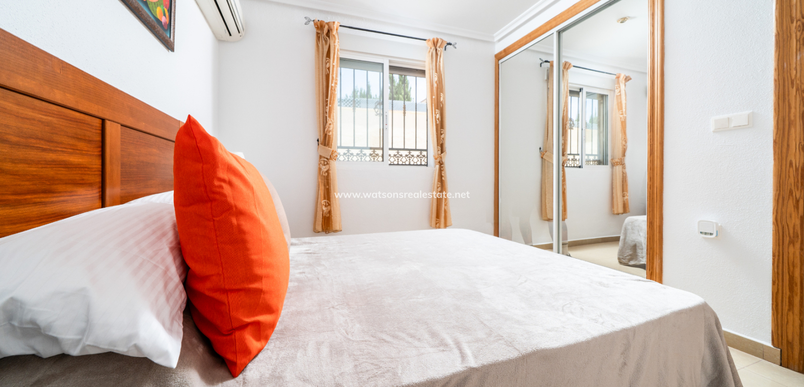 Resale - Fristaende Villa - Urb. La Marina