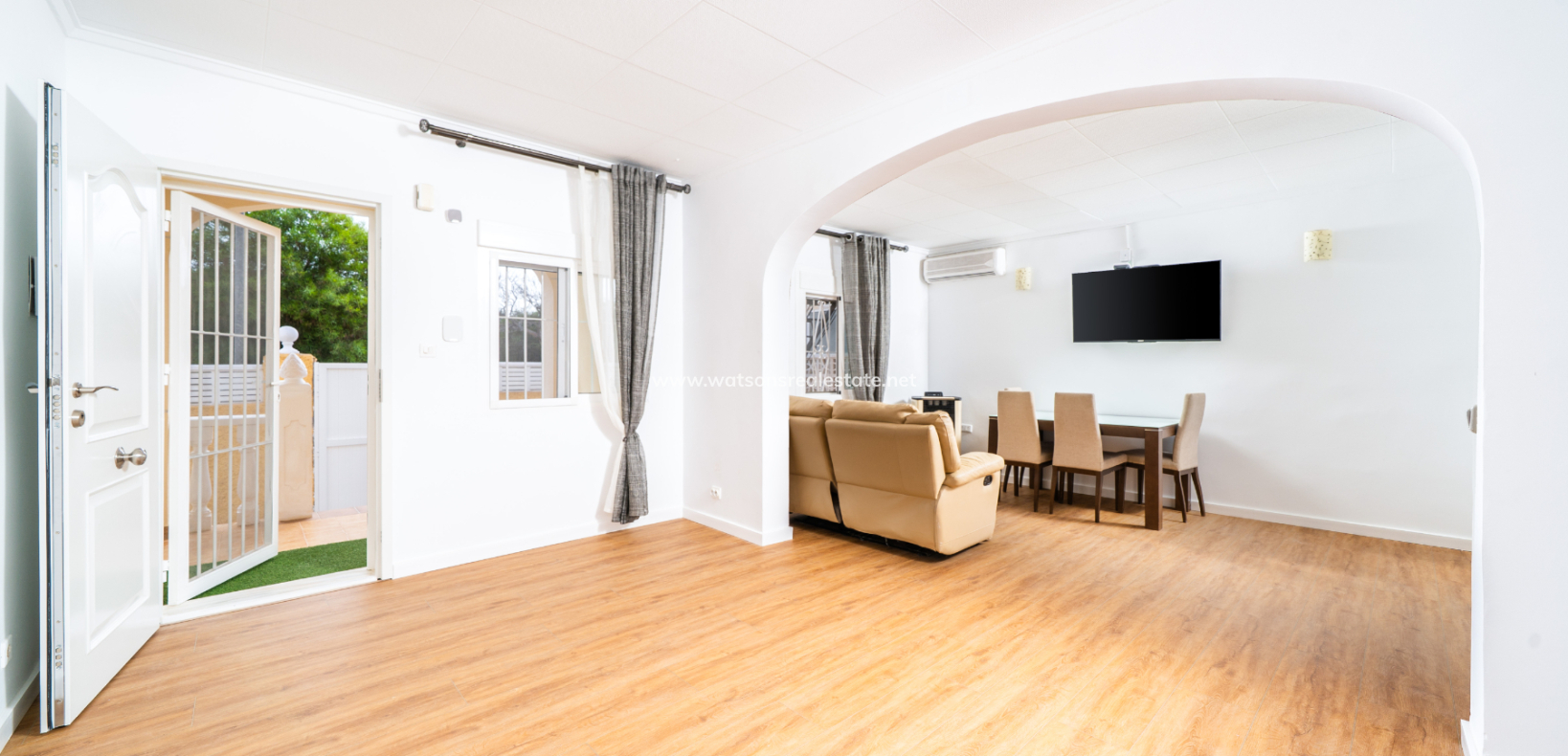 Resale - Fristaende Villa - Urb. La Marina