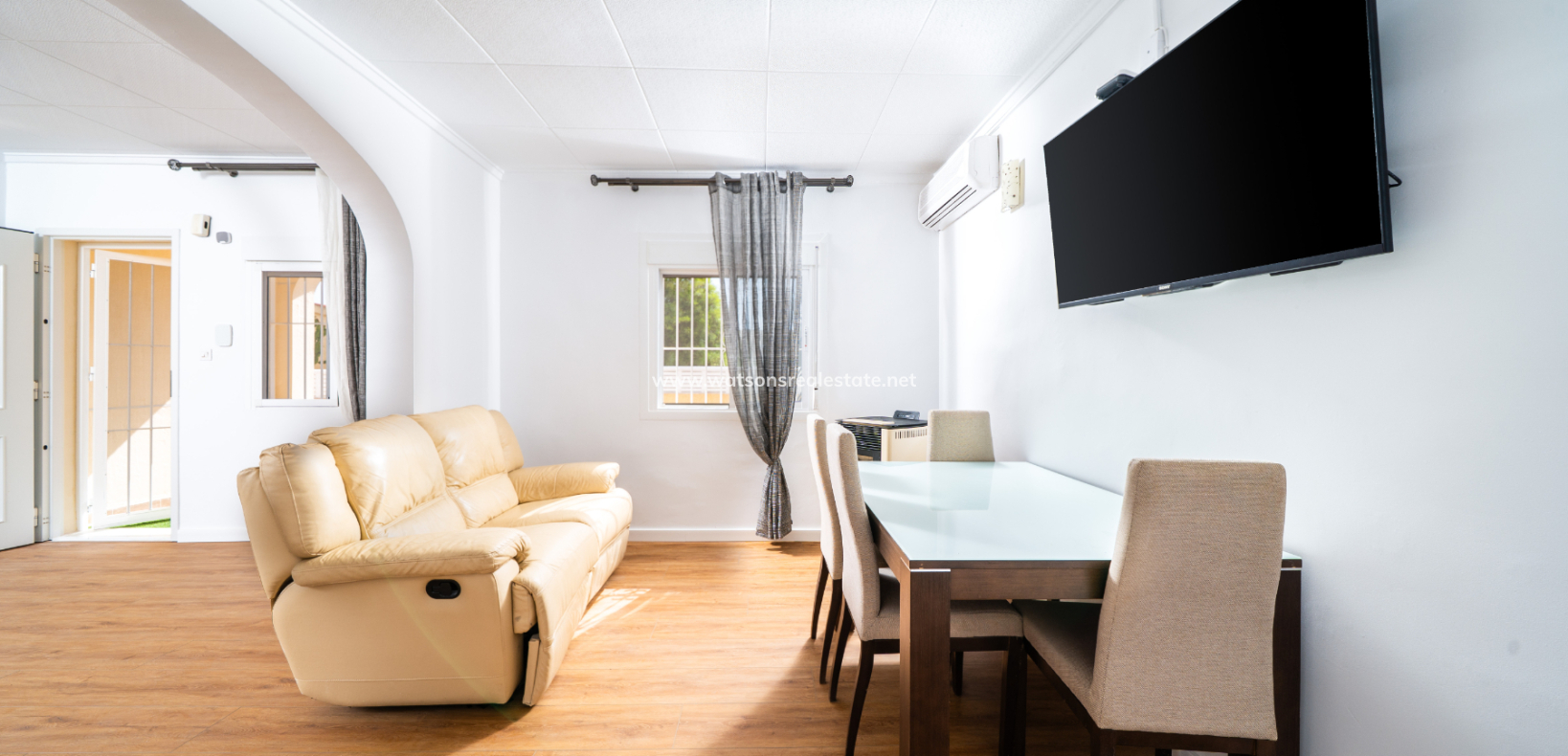 Resale - Fristaende Villa - Urb. La Marina