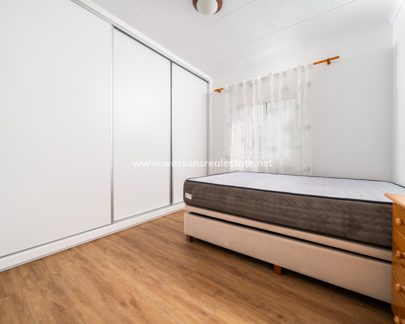 Resale - Fristaende Villa - Urb. La Marina