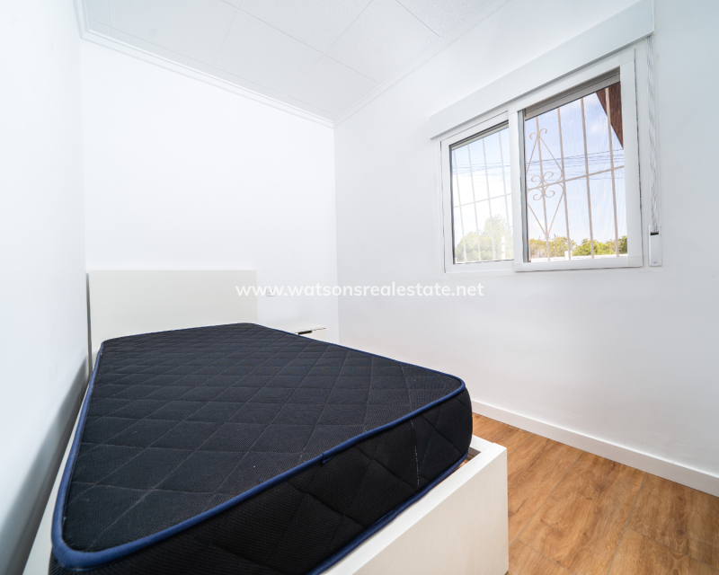 Resale - Fristaende Villa - Urb. La Marina