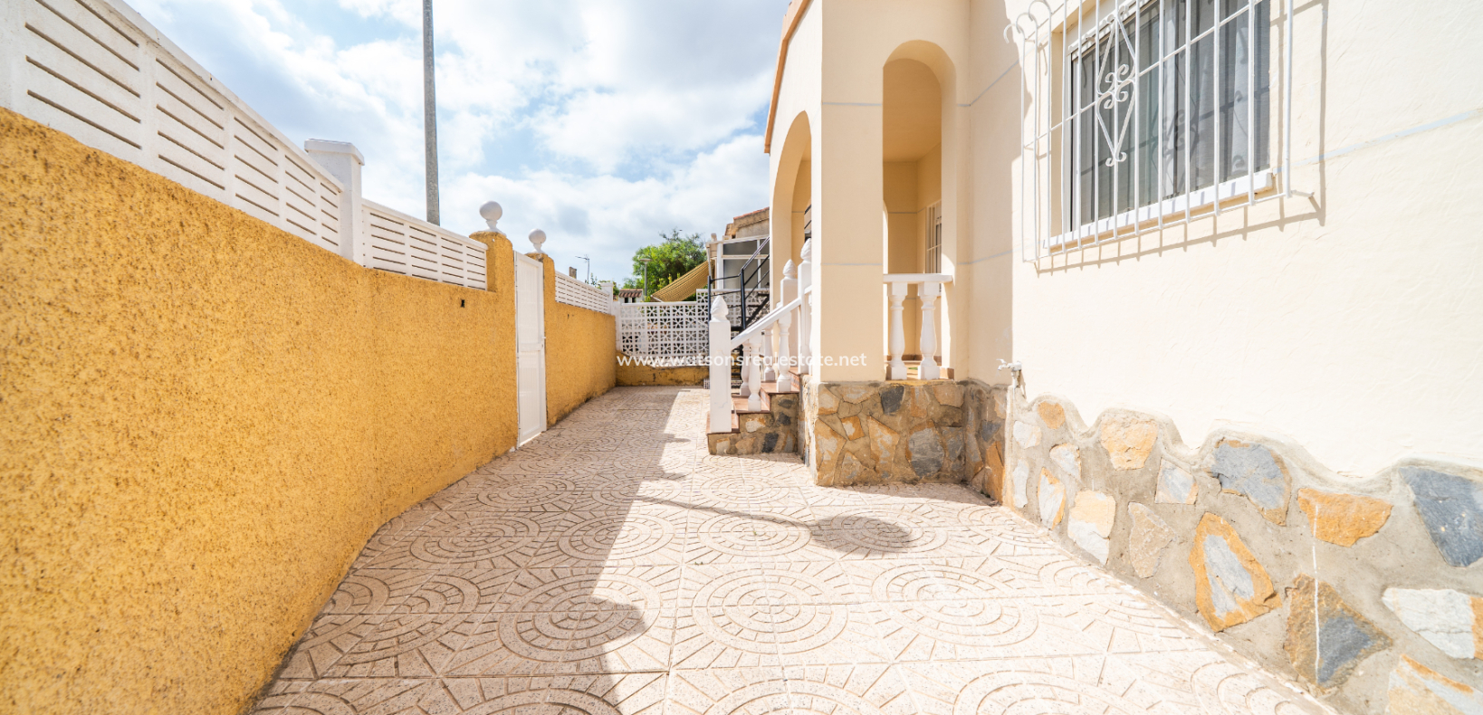 Resale - Fristaende Villa - Urb. La Marina
