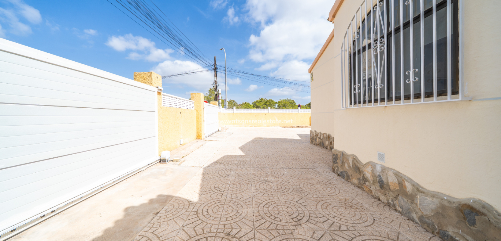 Resale - Fristaende Villa - Urb. La Marina