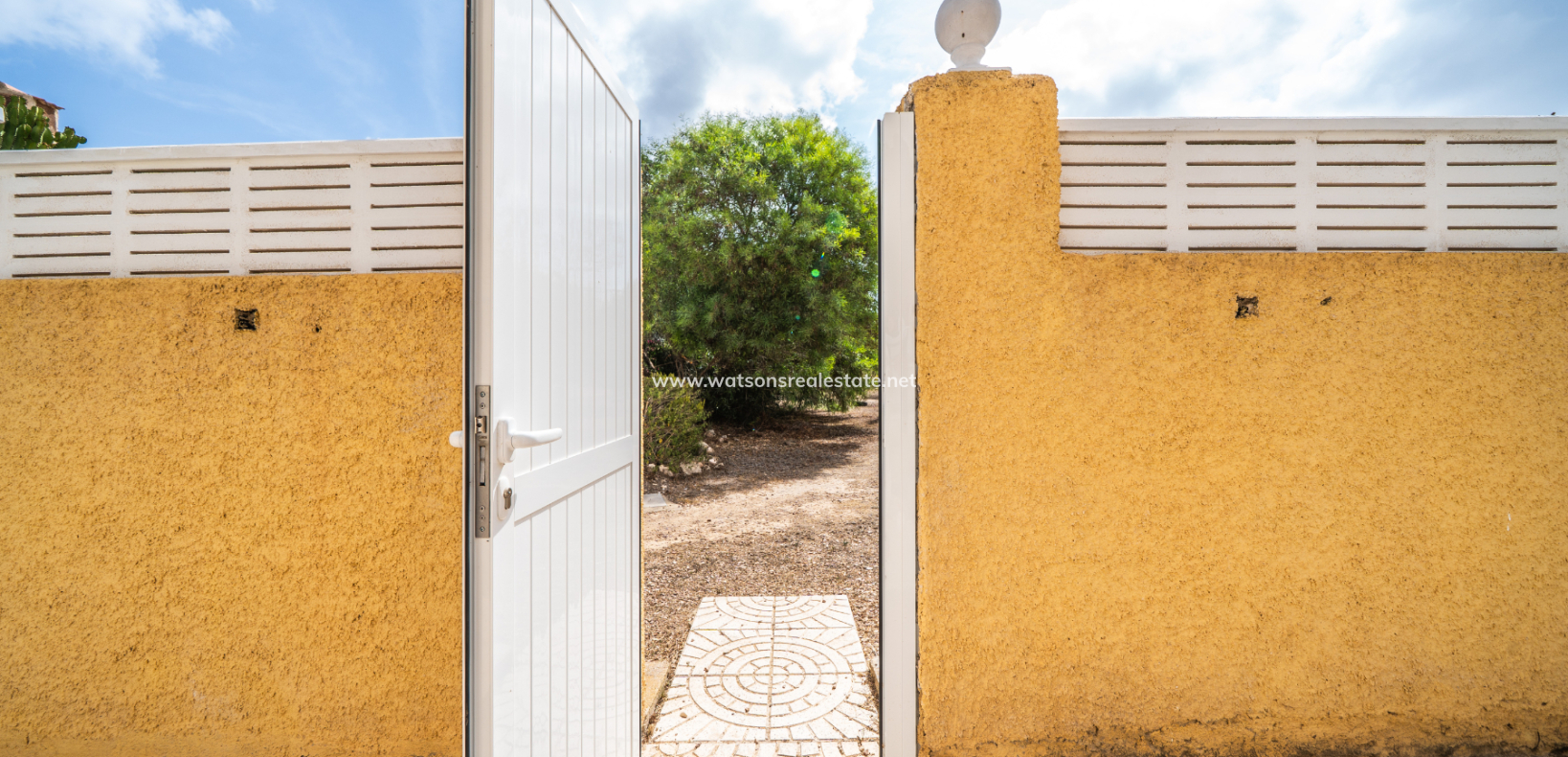 Resale - Fristaende Villa - Urb. La Marina